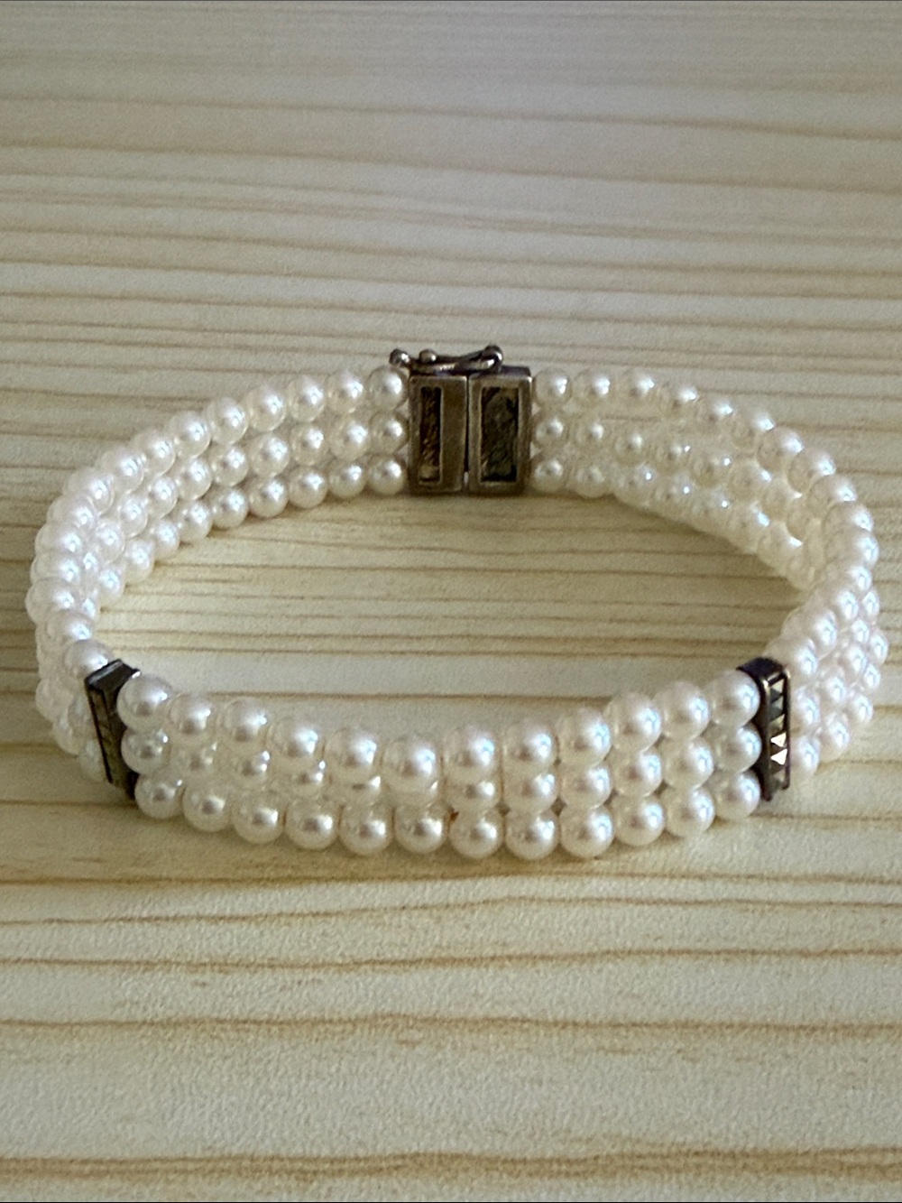 Classic Ivory Pearl Multi-Strand Bracelet Sterling vintage